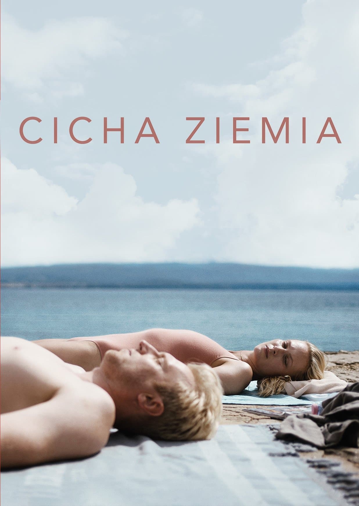Oglądaj Cicha ziemia