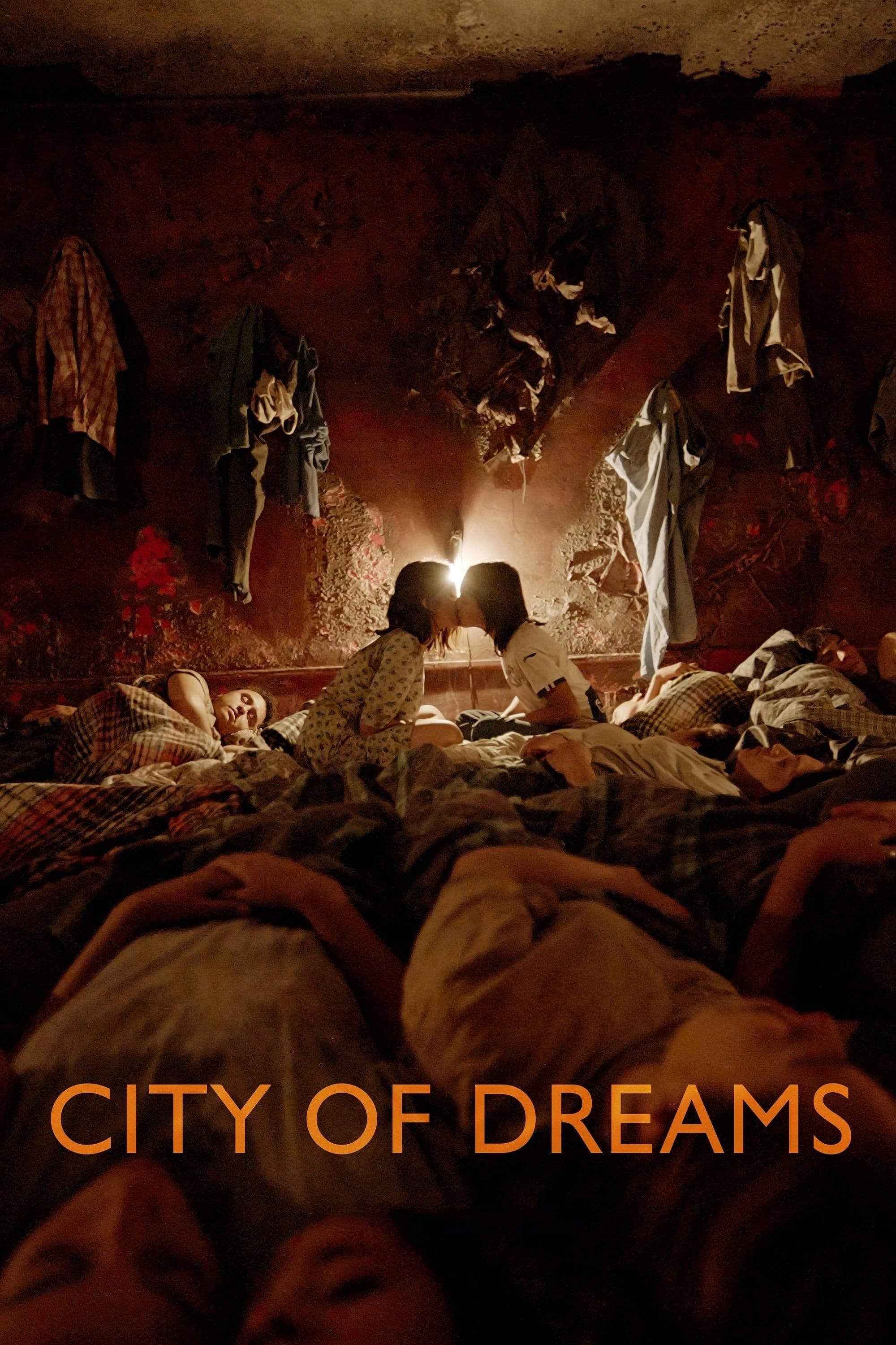 Oglądaj City of Dreams