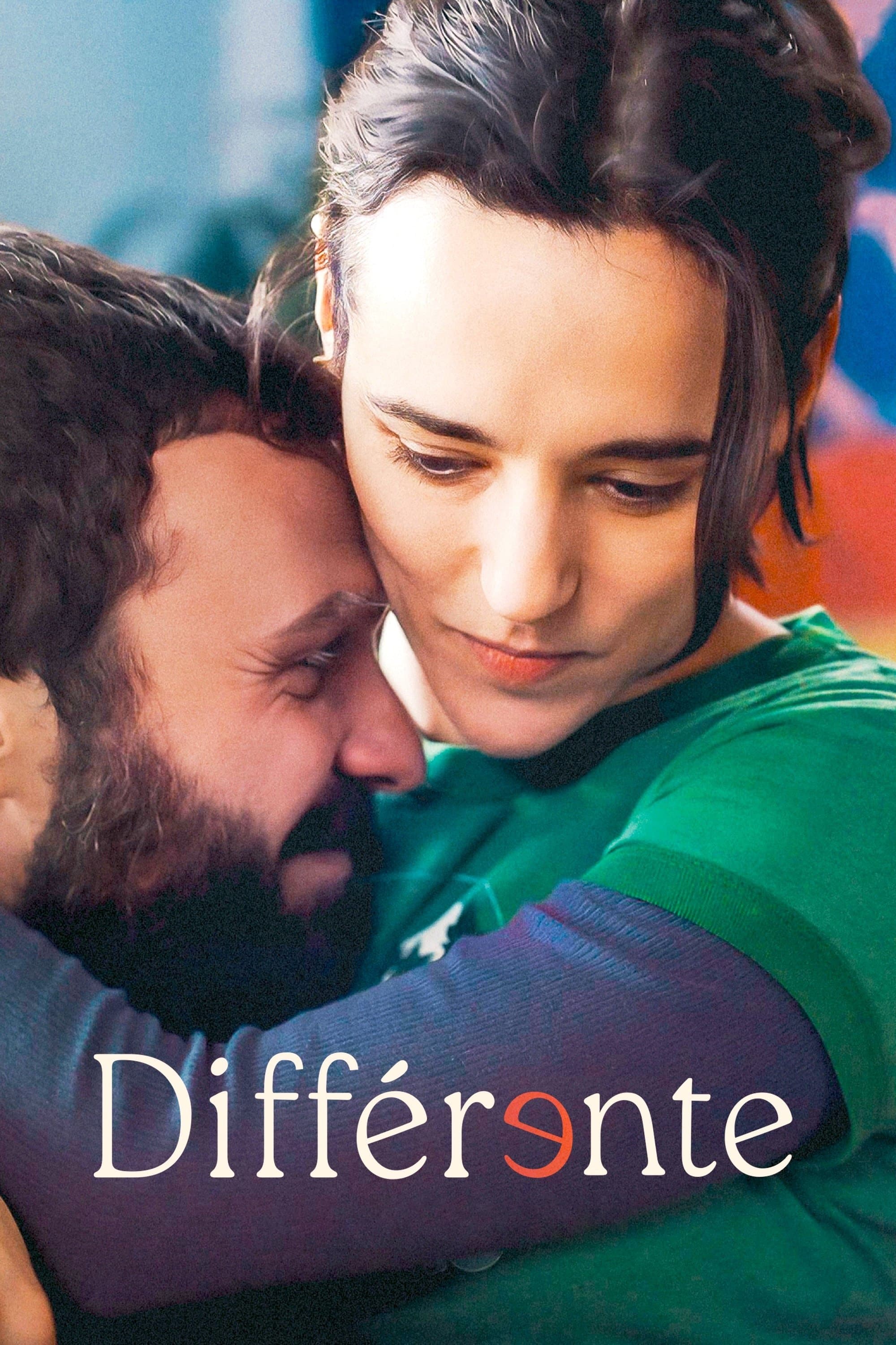 Oglądaj Différente
