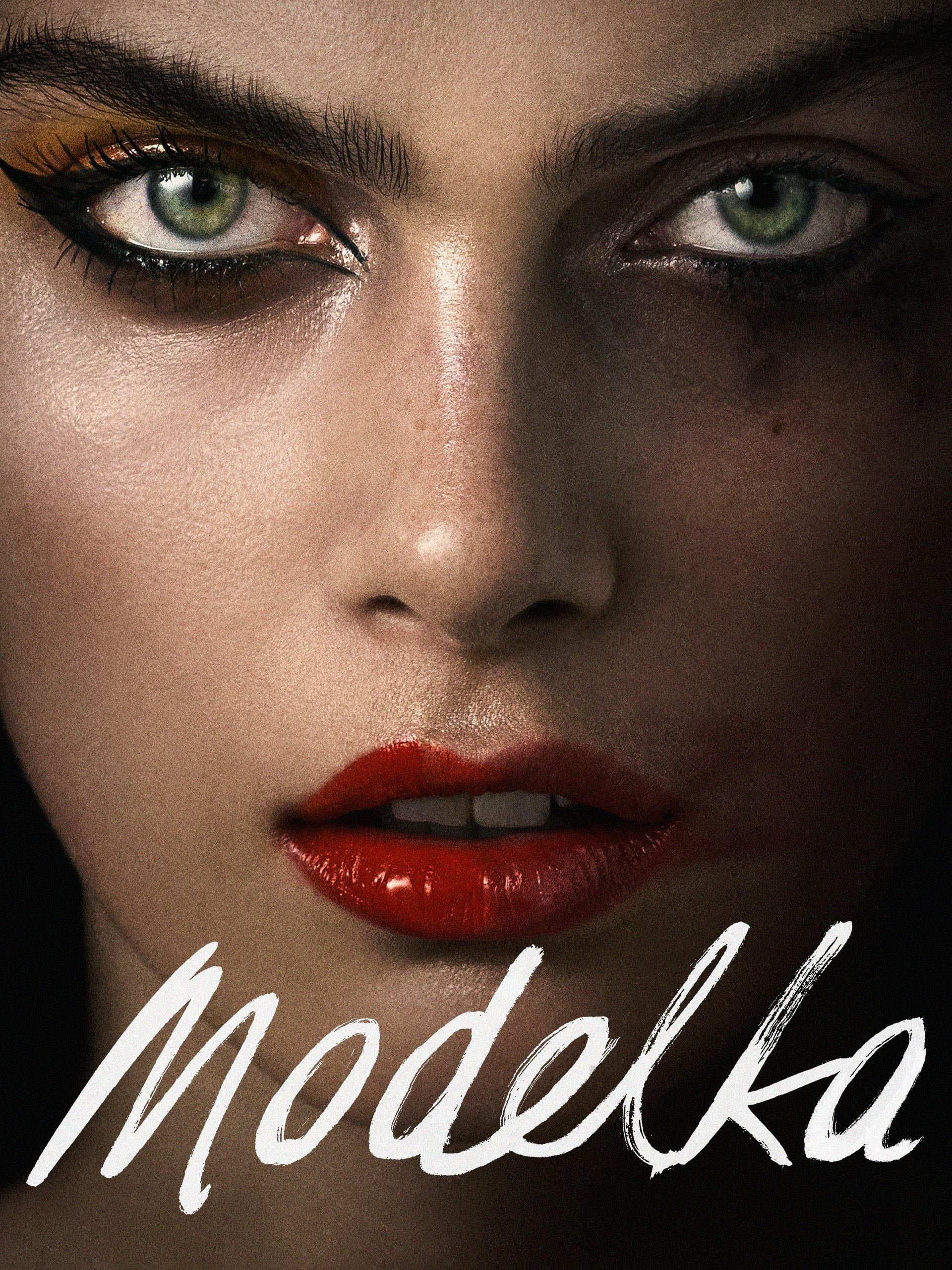 Oglądaj Modelka