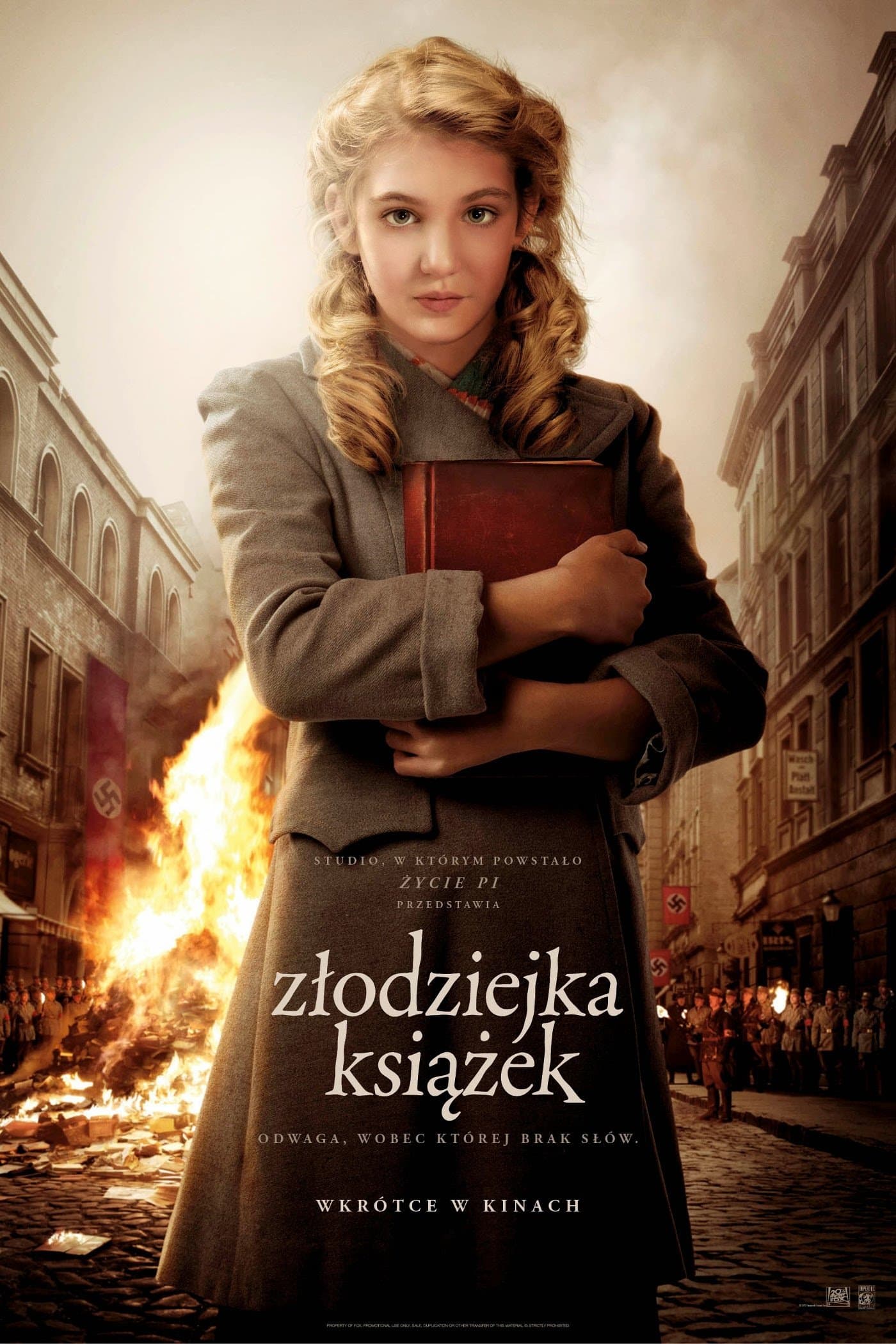 Oglądaj Złodziejka książek