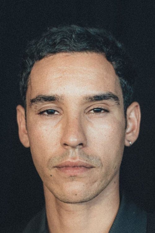 Adam Bessa zdjęcie