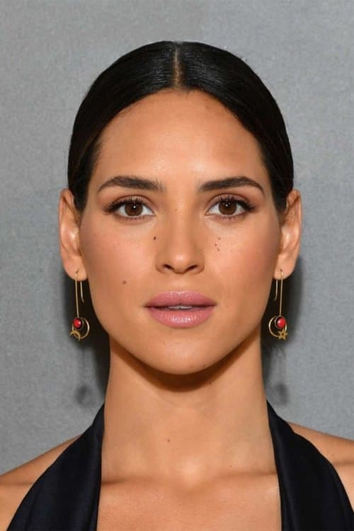 Adria Arjona zdjęcie