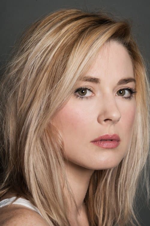 Alexandra Breckenridge zdjęcie