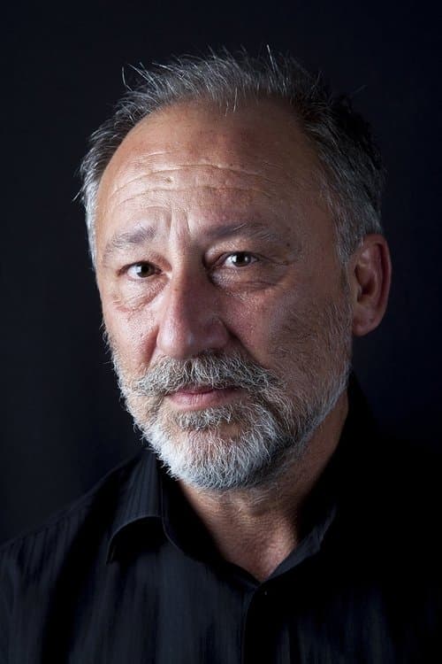 Altan Erkekli zdjęcie