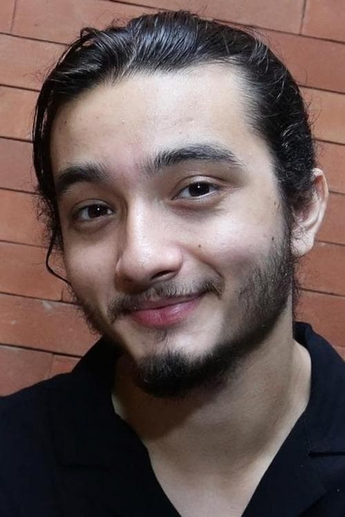 Bryan Domani zdjęcie