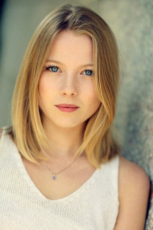 Charlotte Beaumont zdjęcie