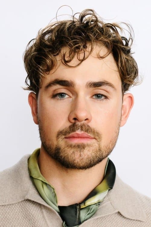 Dacre Montgomery zdjęcie