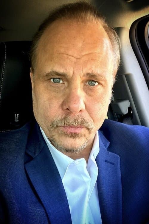 Dennis W. Hall zdjęcie