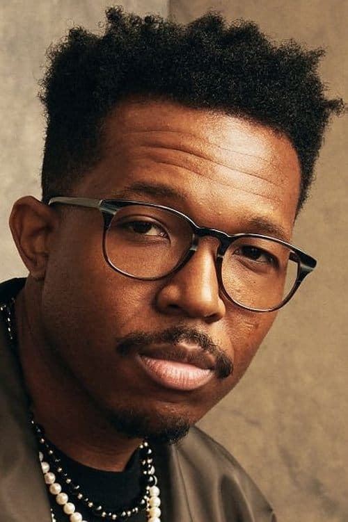 Denzel Whitaker zdjęcie