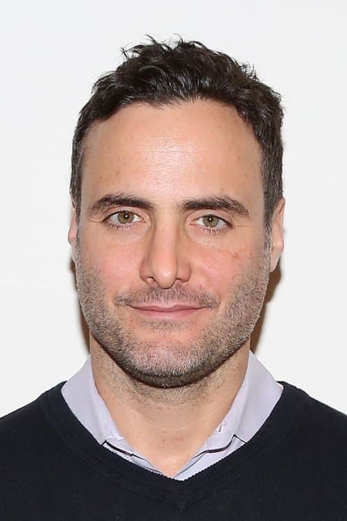 Dominic Fumusa zdjęcie