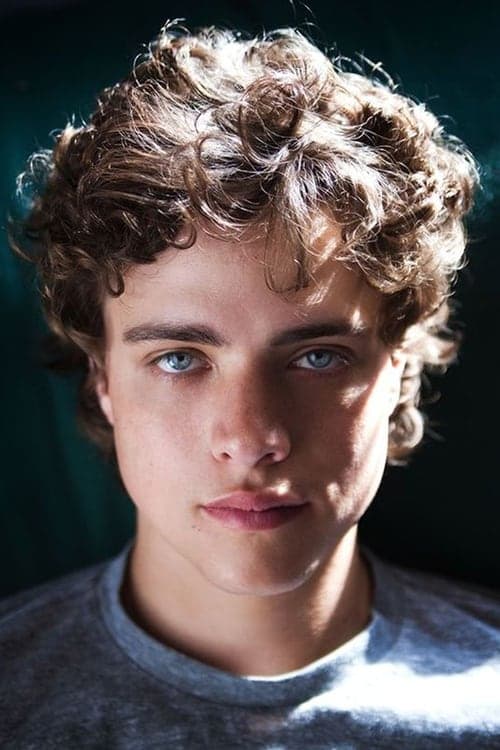 Douglas Smith zdjęcie