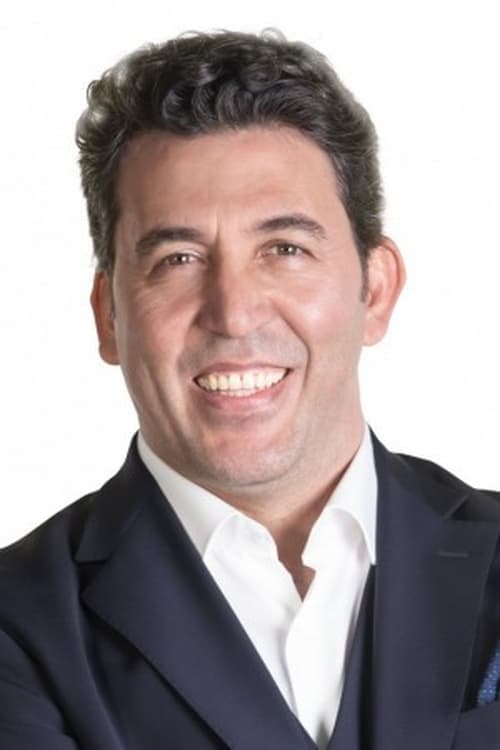 Emre Kınay zdjęcie