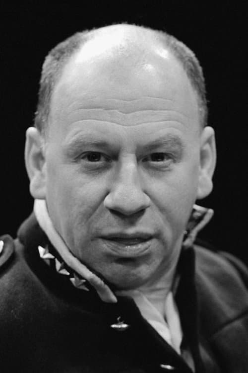 Emrys James zdjęcie