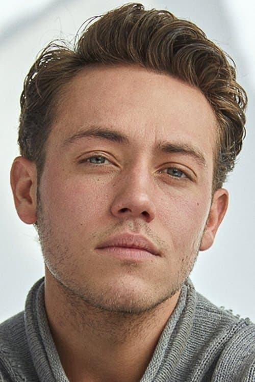 Ethan Cutkosky zdjęcie