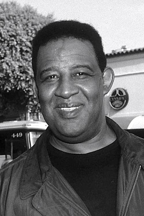 Frank McRae zdjęcie