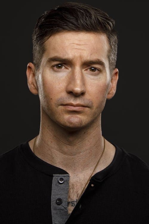 Garrett Hines zdjęcie