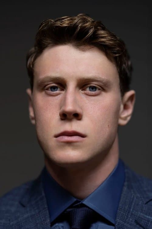 George MacKay zdjęcie