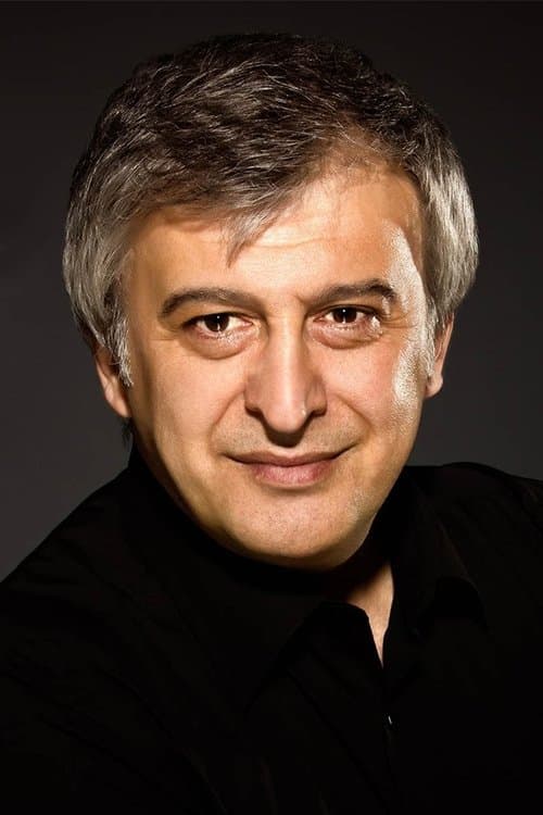 Hüseyin Avni Danyal zdjęcie