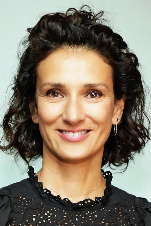 Indira Varma zdjęcie