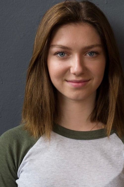 Isabella Blake-Thomas zdjęcie