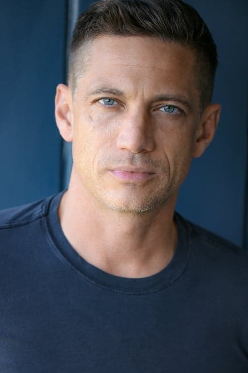 James Carpinello zdjęcie