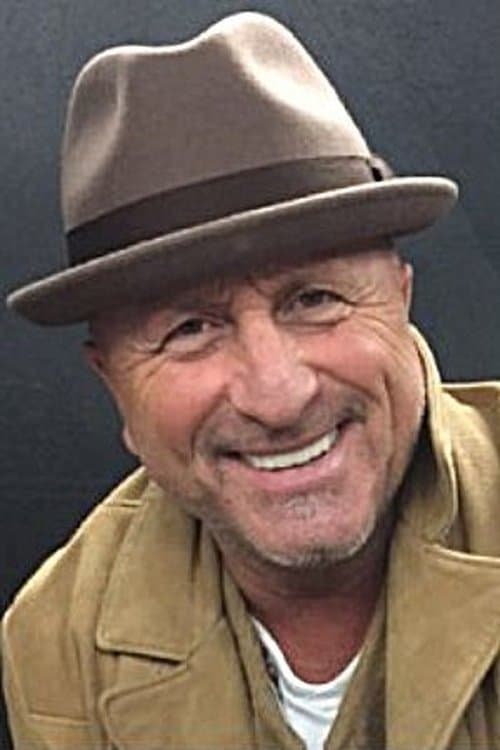 James Crescenzo zdjęcie