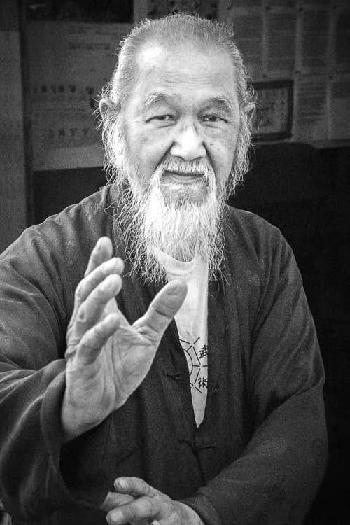 James Wing Woo zdjęcie