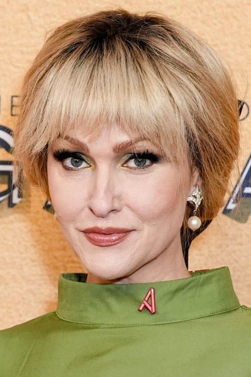 Jenn Lyon zdjęcie