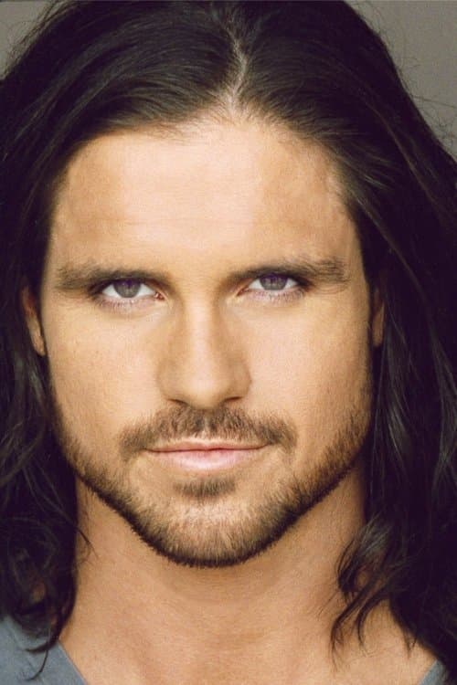 John Hennigan zdjęcie