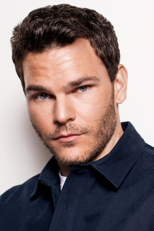 Josh Helman zdjęcie