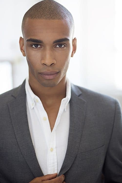 Julian Elijah Martinez zdjęcie