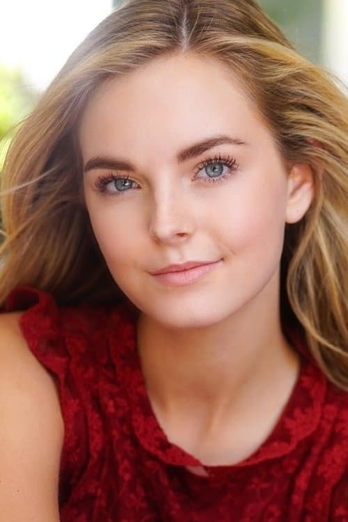 Karley Scott Collins zdjęcie