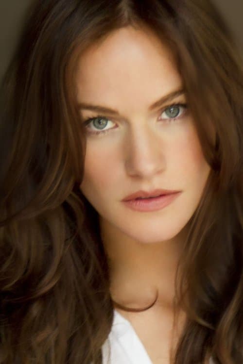 Kelly Overton zdjęcie