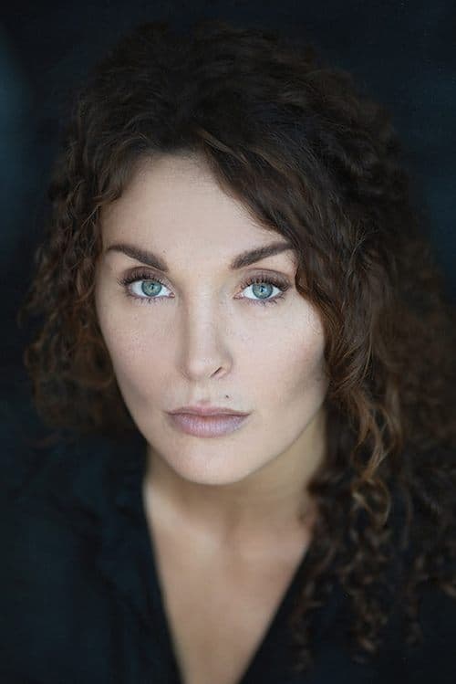 Laura Presgurvic zdjęcie