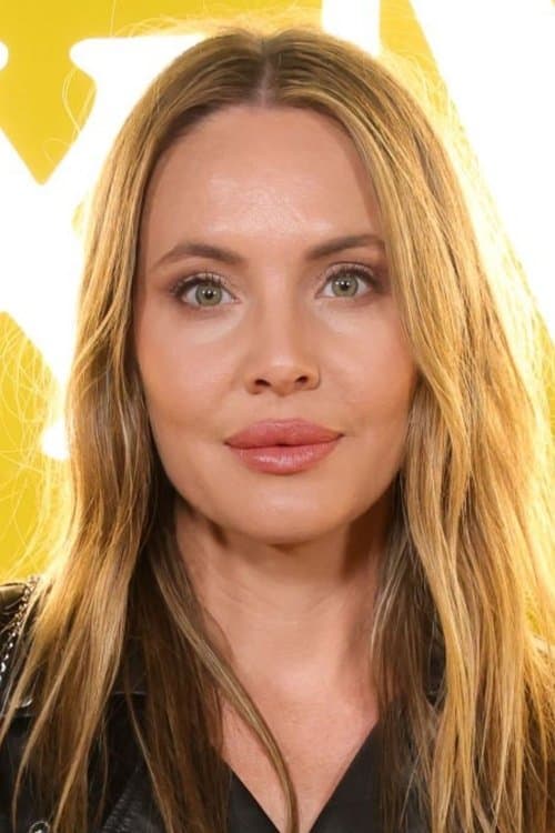 Leah Pipes zdjęcie