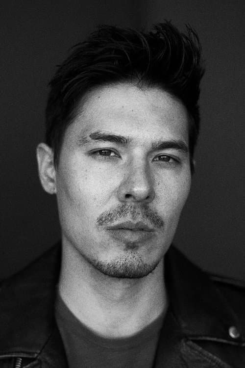 Lewis Tan zdjęcie