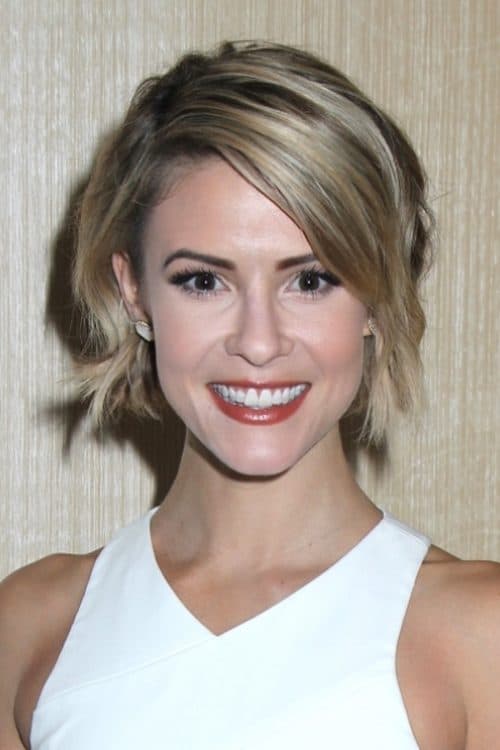 Linsey Godfrey zdjęcie