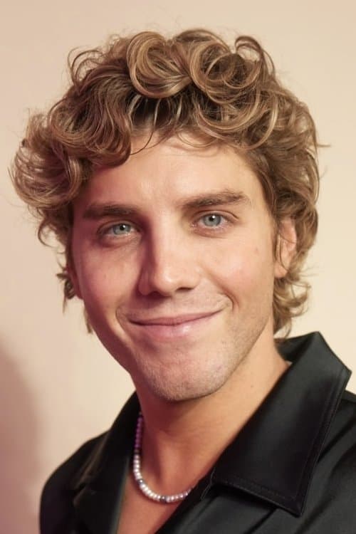 Lukas Gage zdjęcie