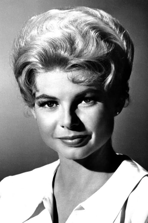 Mary Peach zdjęcie