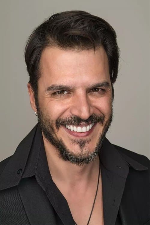 Mehmet Günsür zdjęcie