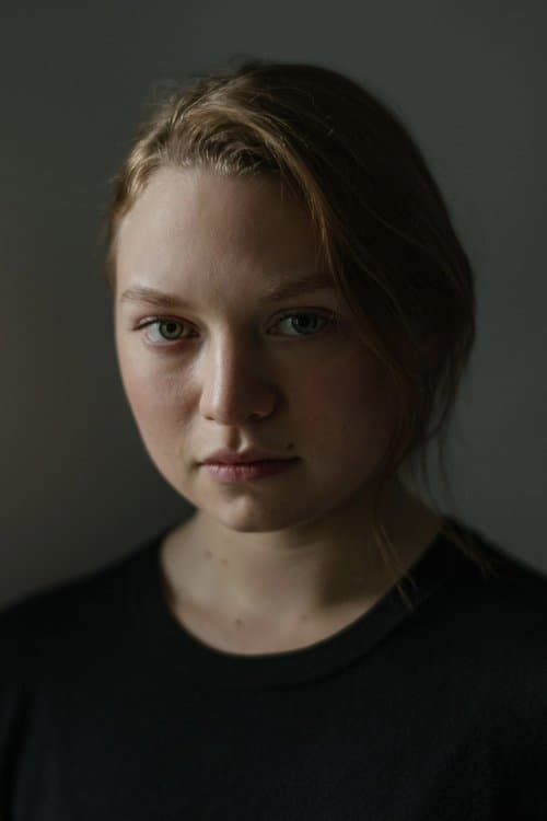 Mia Threapleton zdjęcie