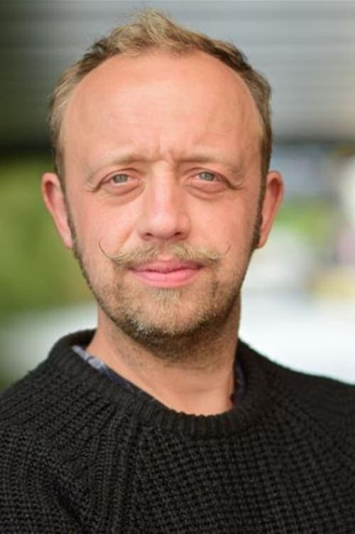 Michael Lambourne zdjęcie