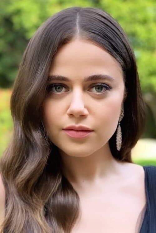 Molly Gordon zdjęcie