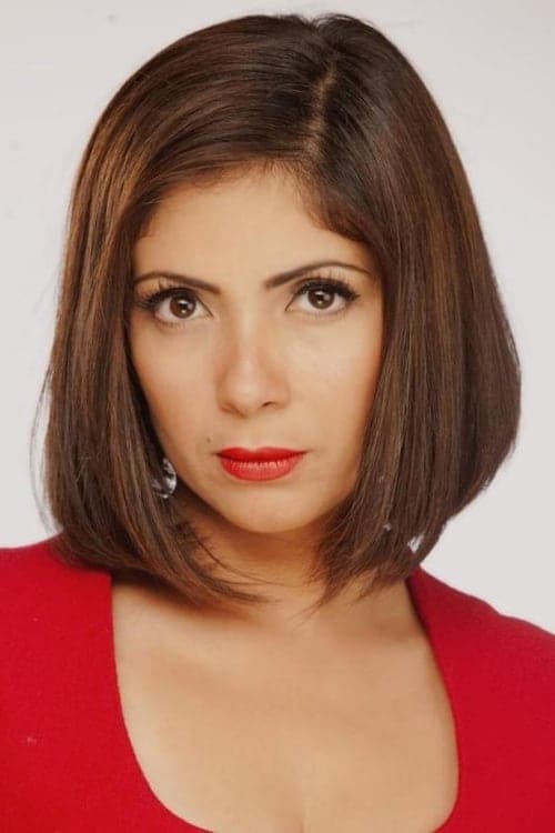 Mona Zaki zdjęcie