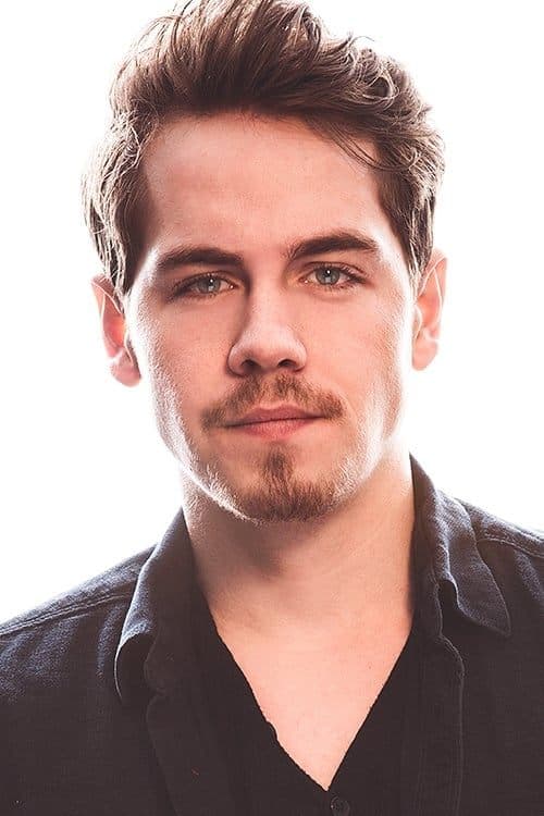 Munro Chambers zdjęcie