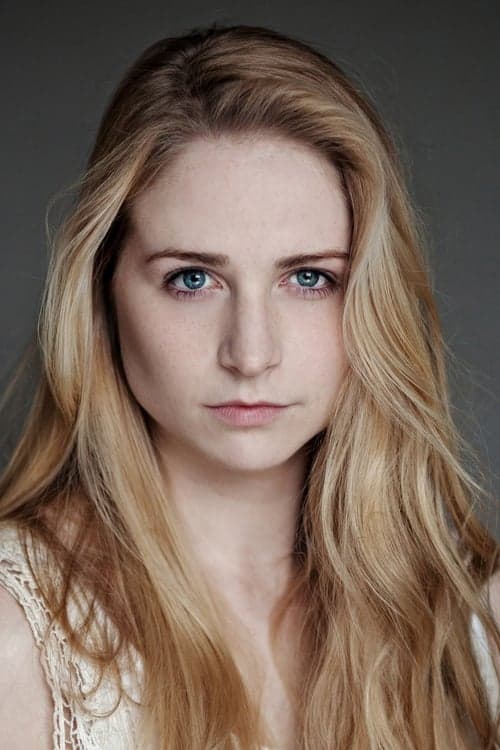 Niamh Algar zdjęcie