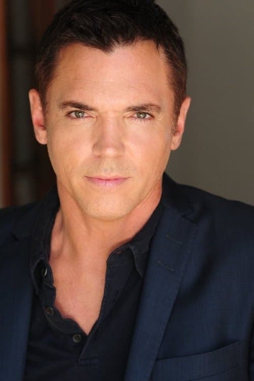 Nicholas Lea zdjęcie