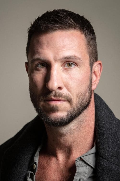 Pablo Schreiber zdjęcie