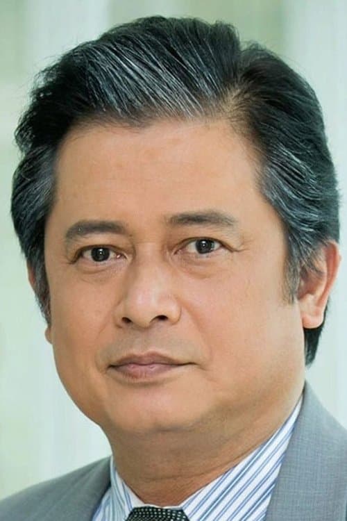 สันติสุข พรหมศิริ zdjęcie